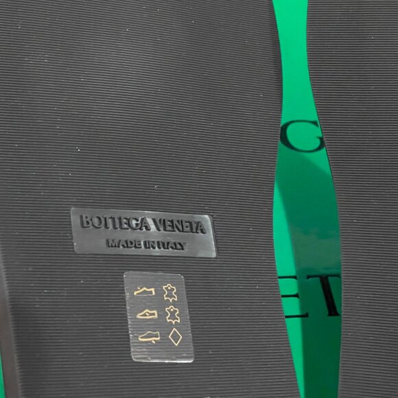 Bottega Veneta 667087 Vienna Calf Leather Sandals, rubber sole, Size 41, 43 - Picture 9 of 13